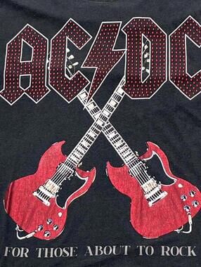 ACDC Preowned Small T-shirt